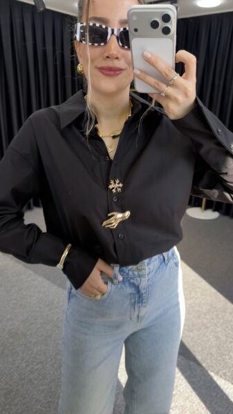 Gold Aksesuarlı Poplin Gömlek