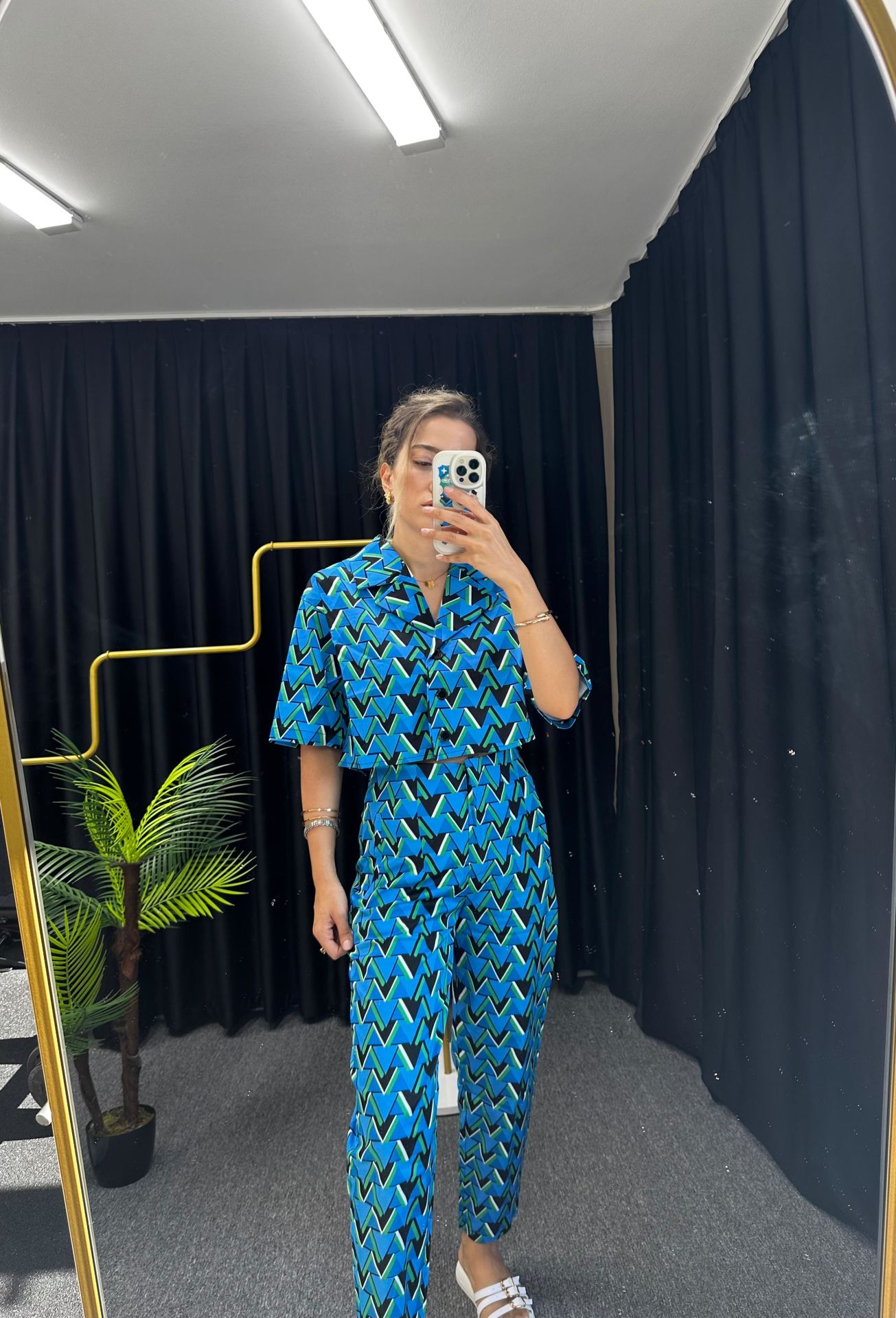 Geometrik Desenli Takım