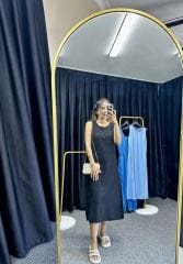 Sıfır Kol Siyah Elbise