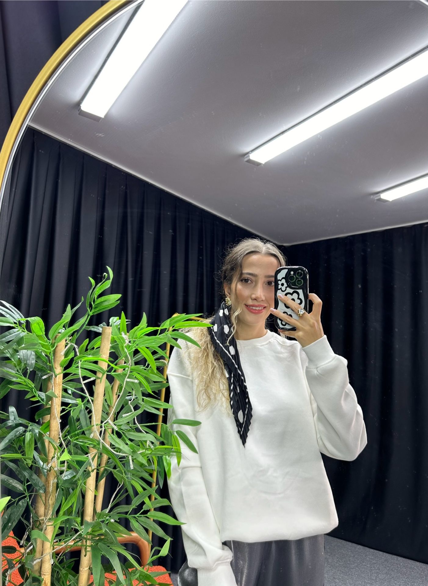 Beyaz Renk 3 İplik Şardonlu Sweatshirt