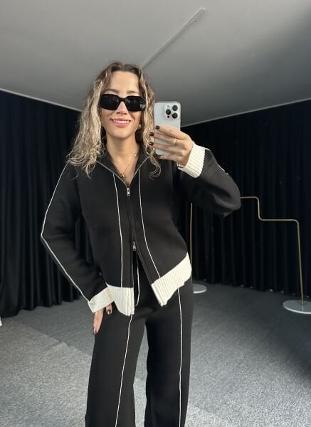 SİYAH ŞERİTLİ TRİKO TAKIM