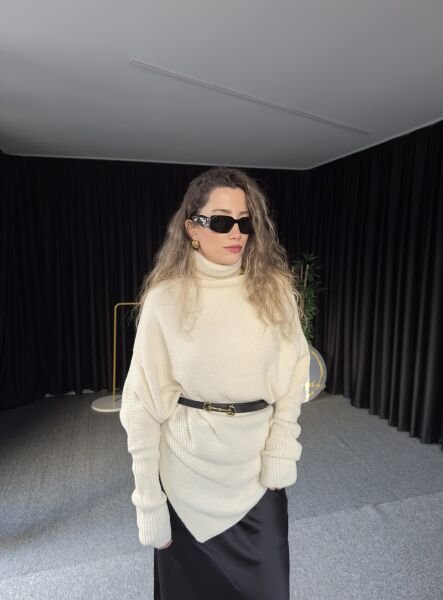 ASİMETRİK TRİKO KAZAK